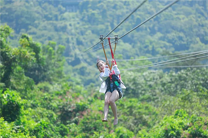 滑索如何选址安装?鼎创游乐为您解答