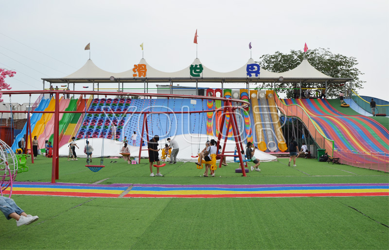 提升游乐体验：因素整合与创新，打造令人目不暇接的户外无动力主题乐园